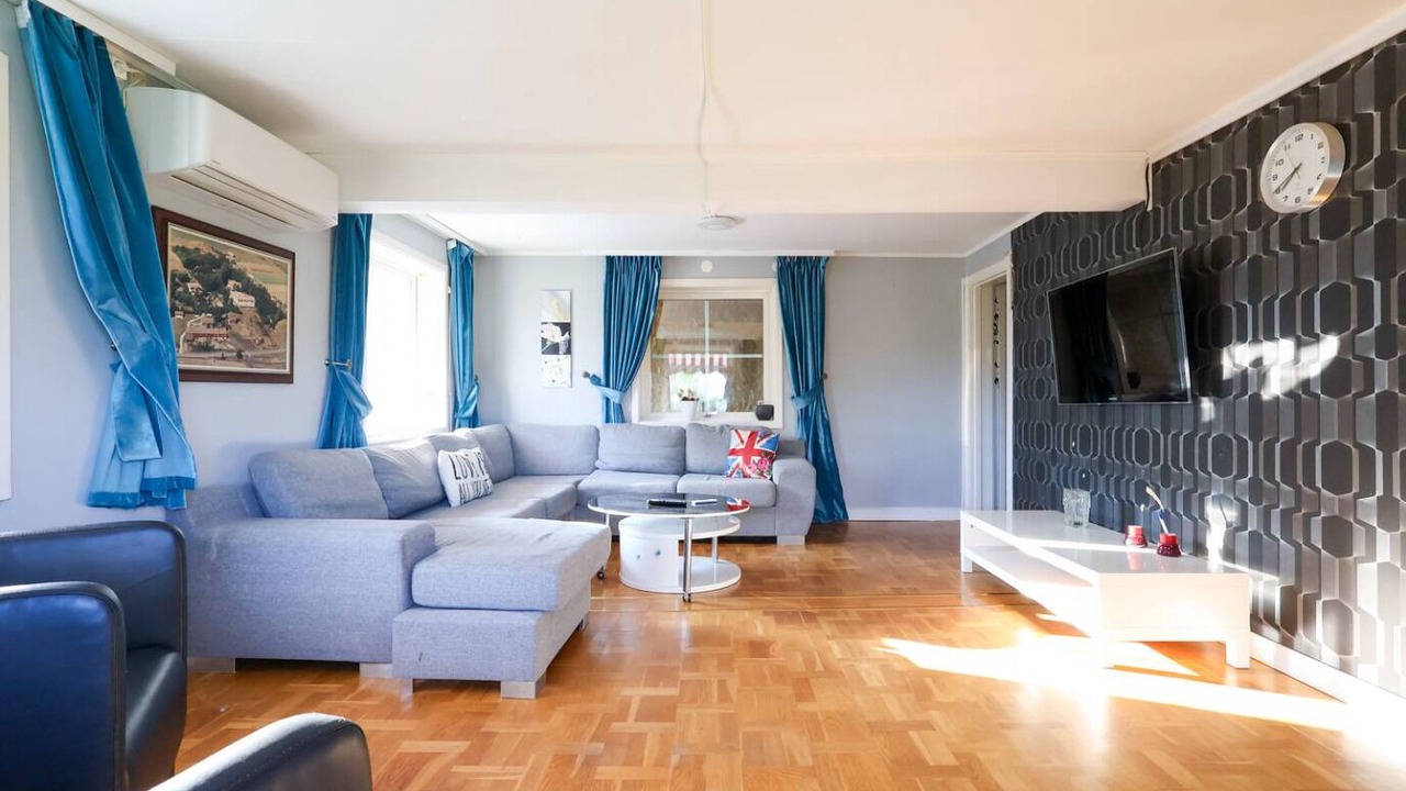 Photo of Livingroom in Save