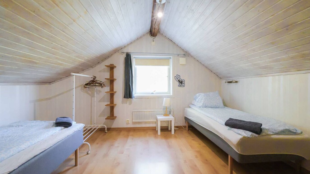 Photo of Bedroom in Save