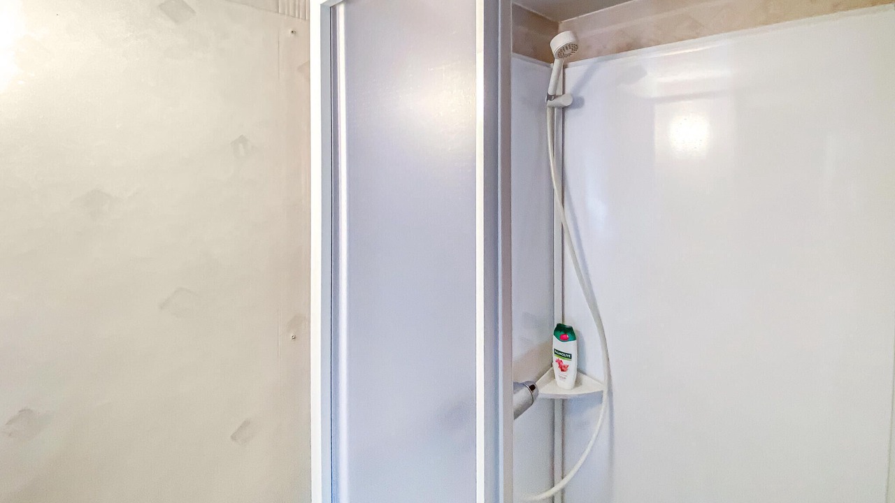 Photo of Bathroom in Jat