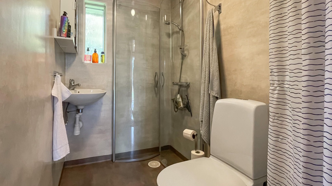 Photo of Bathroom in Atran