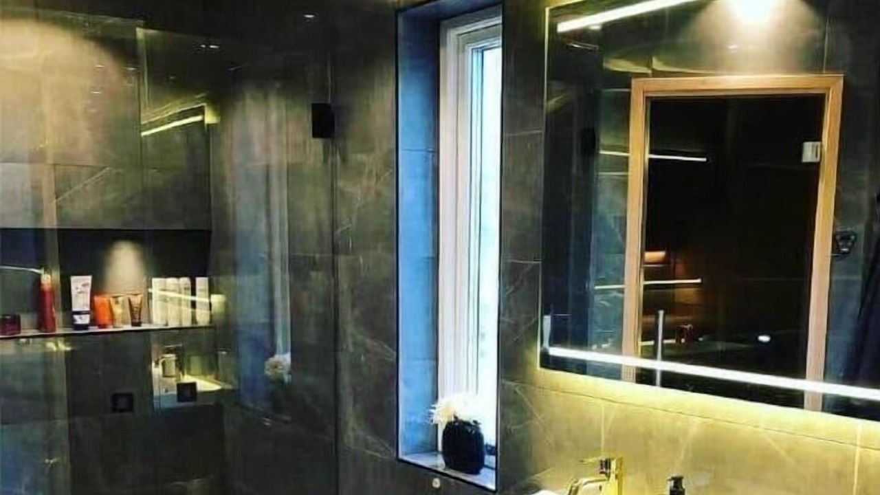 Photo of Bathroom in Jarbo