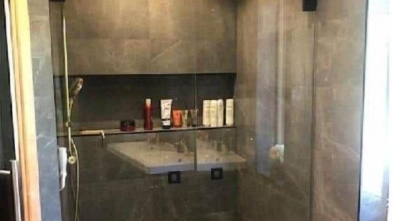 Photo of Bathroom in Jarbo