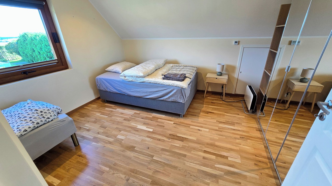 Photo of Bedroom in As Municipality