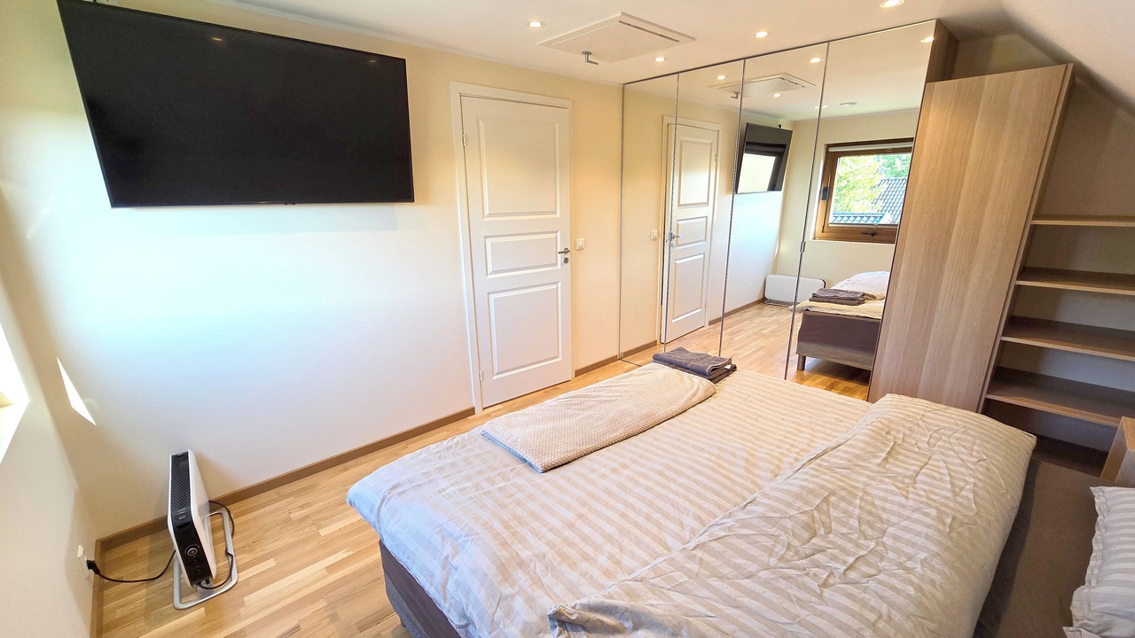 Photo of Bedroom in As Municipality