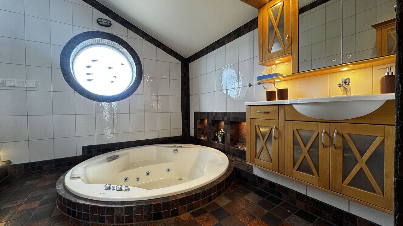 Photo of Bathroom in Asa