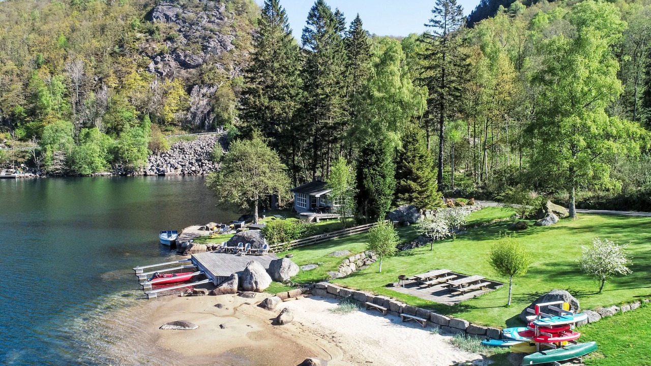 Photo of Others in Lyngdal