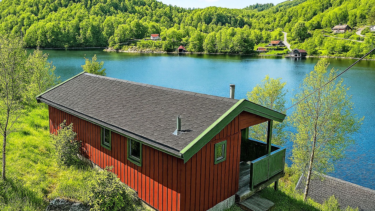 Photo of Others in Lyngdal