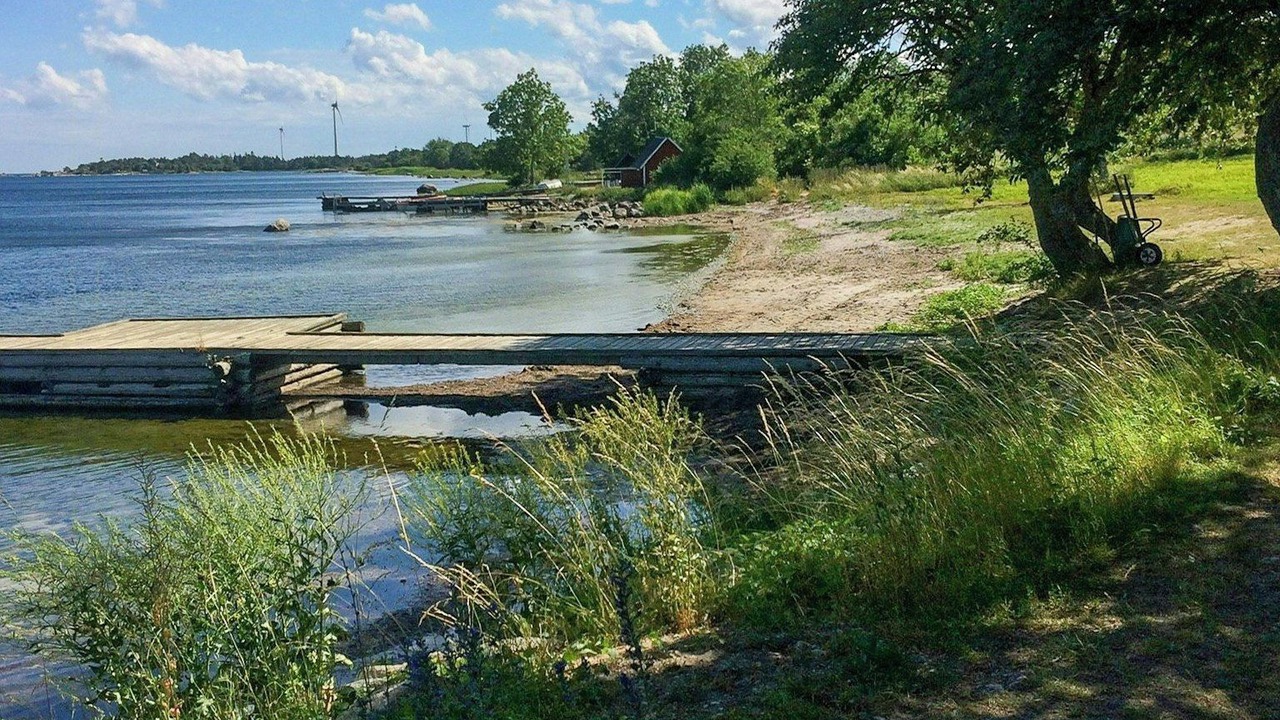 Photo of Others in Larbro