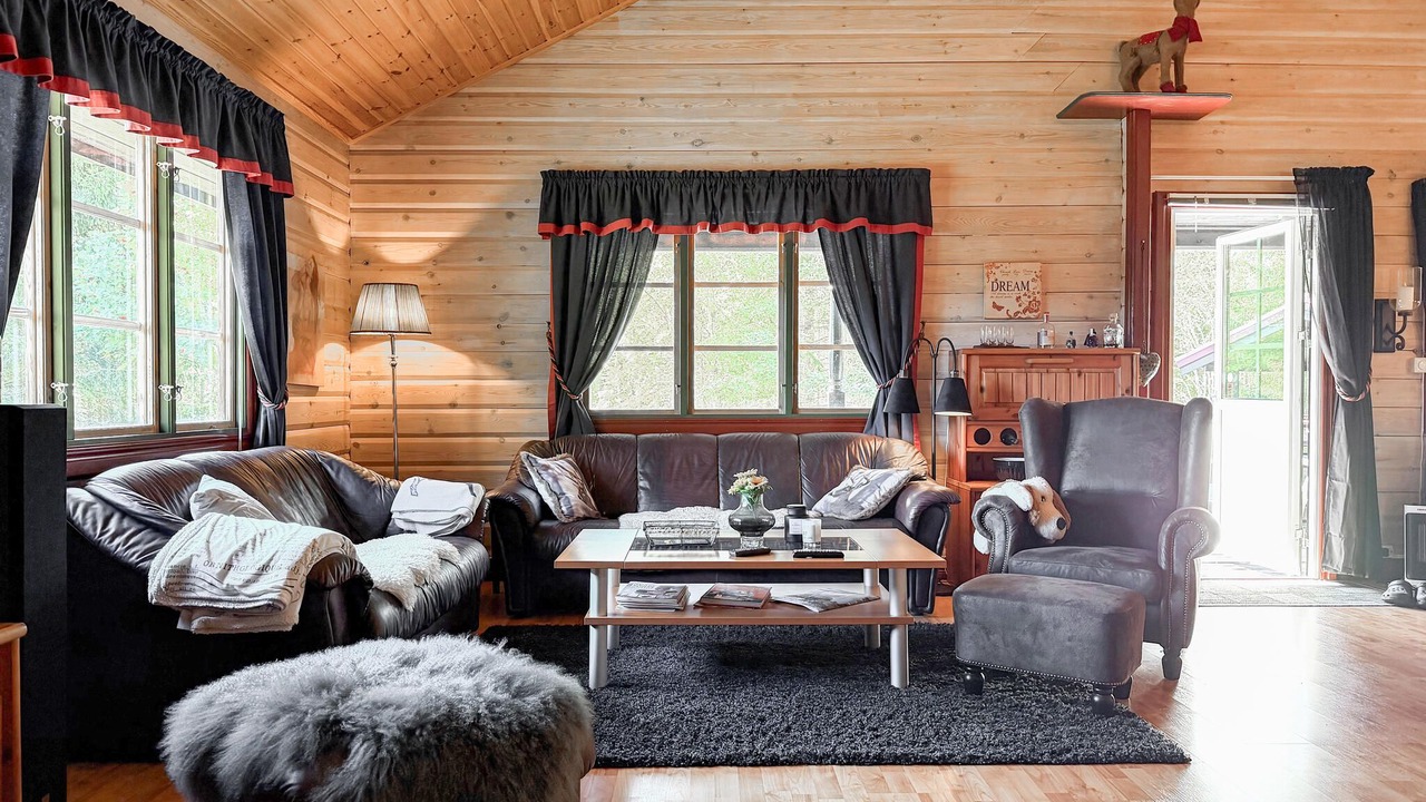 Photo of Livingroom in Arjang