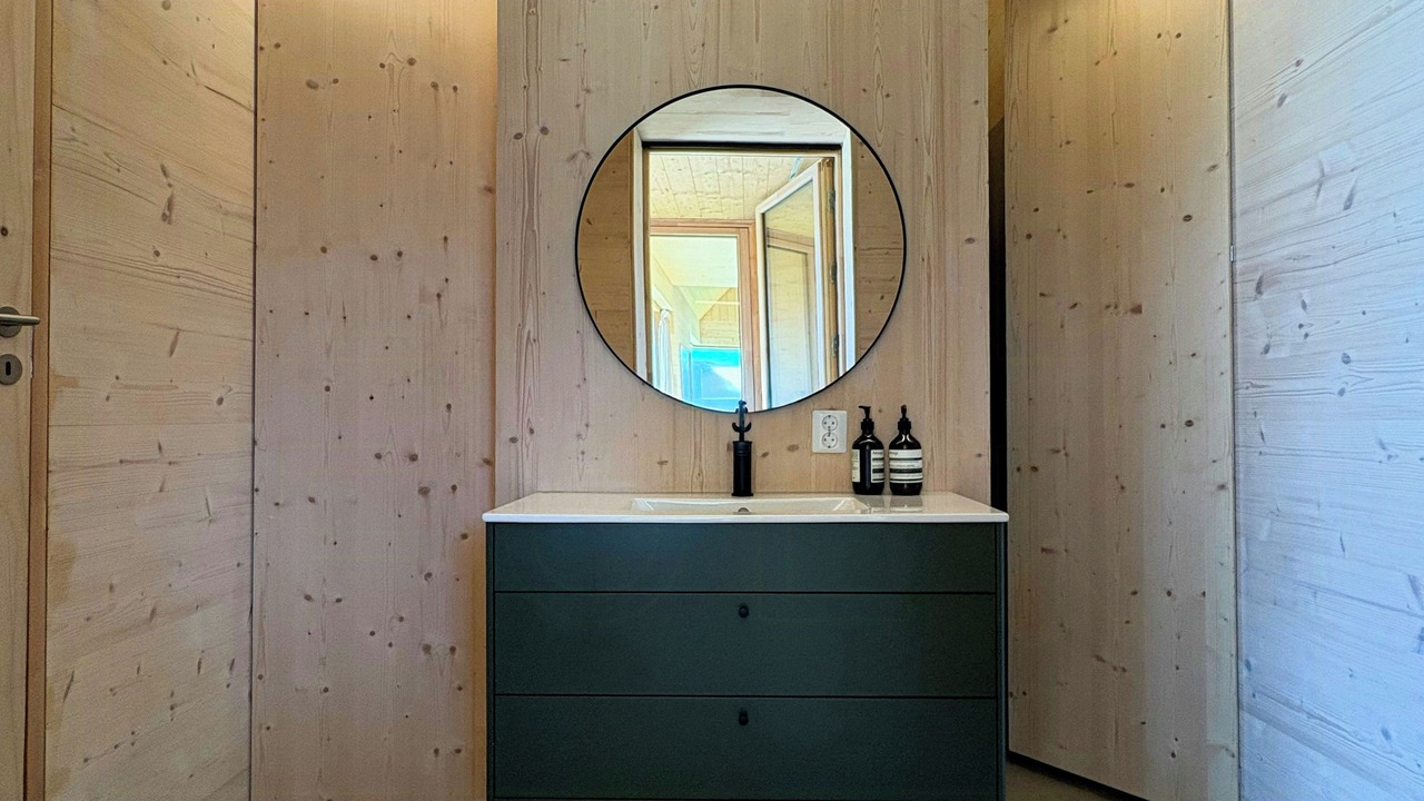 Photo of Bathroom in Strandebarm