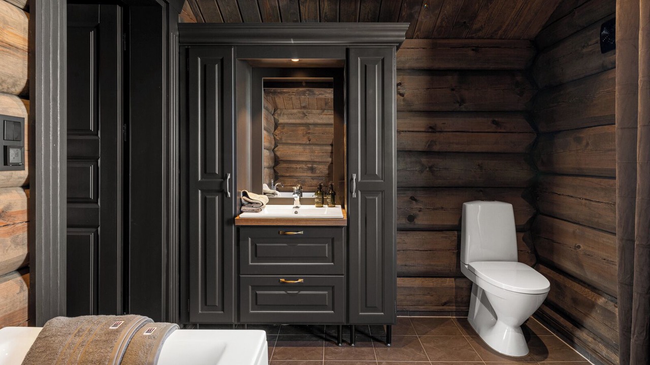 Photo of Bathroom in Mælem