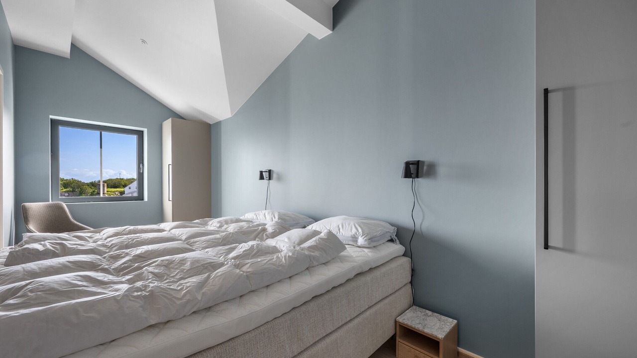 Photo of Bedroom in Henningsvaer