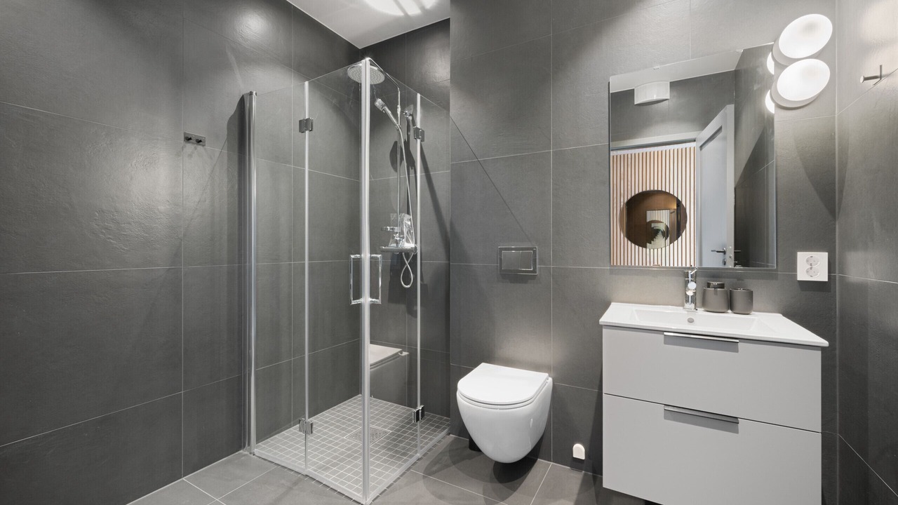 Photo of Bathroom in Henningsvaer