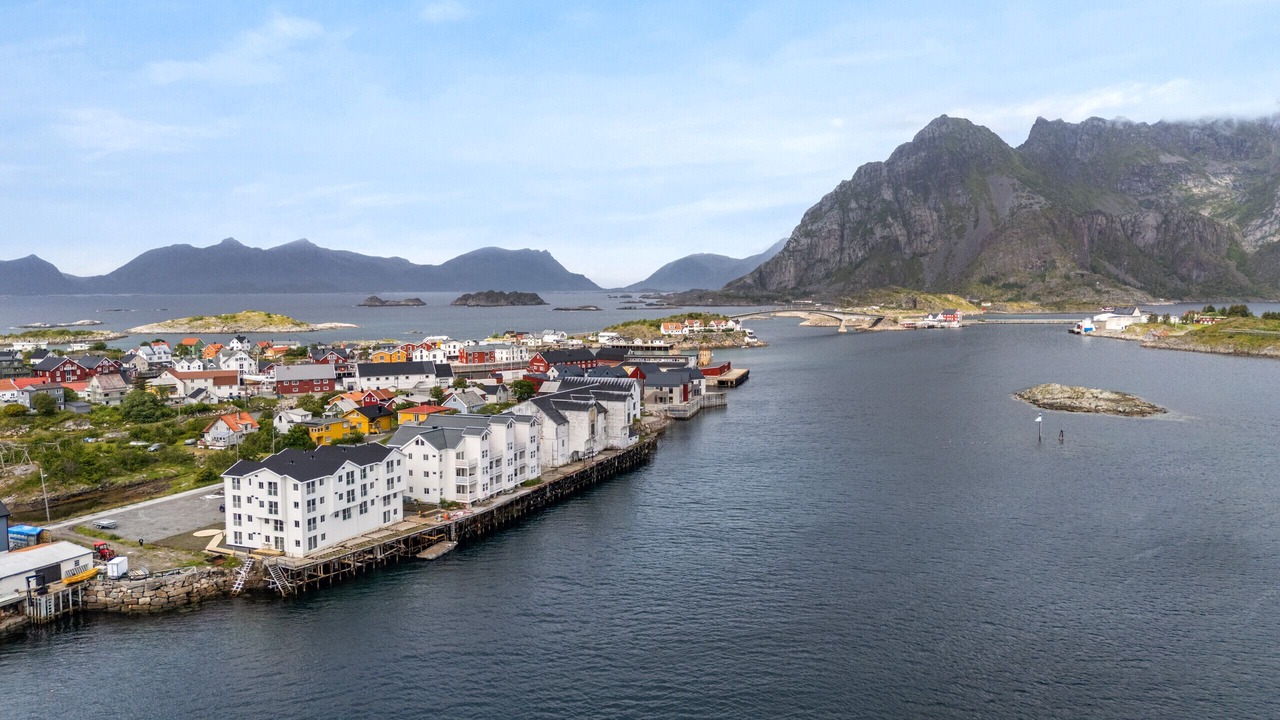 Photo of Others in Henningsvaer