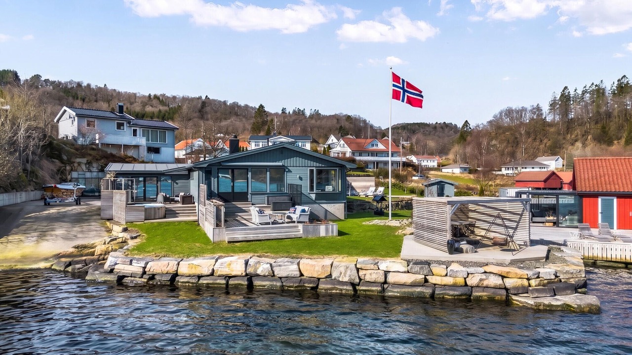 Photo of Others in Lyngdal