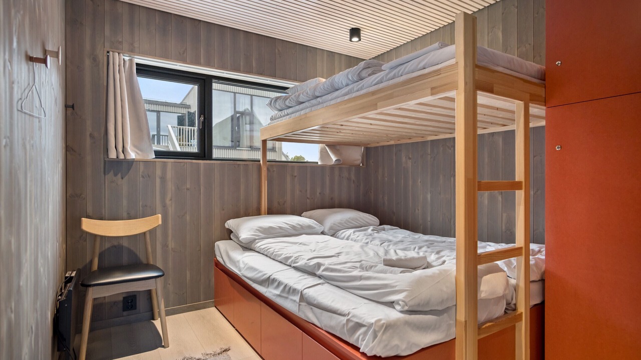 Photo of Bedroom in Henningsvaer