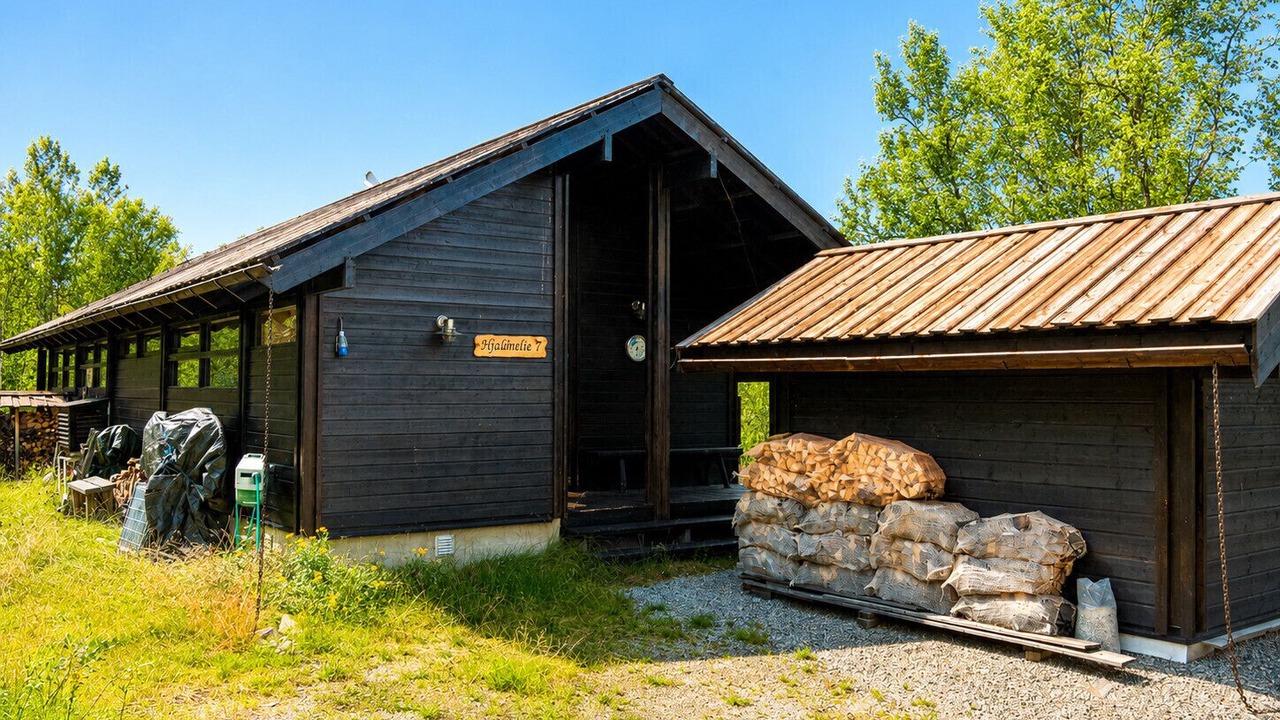 Photo of Outdoor in Hol Municipality