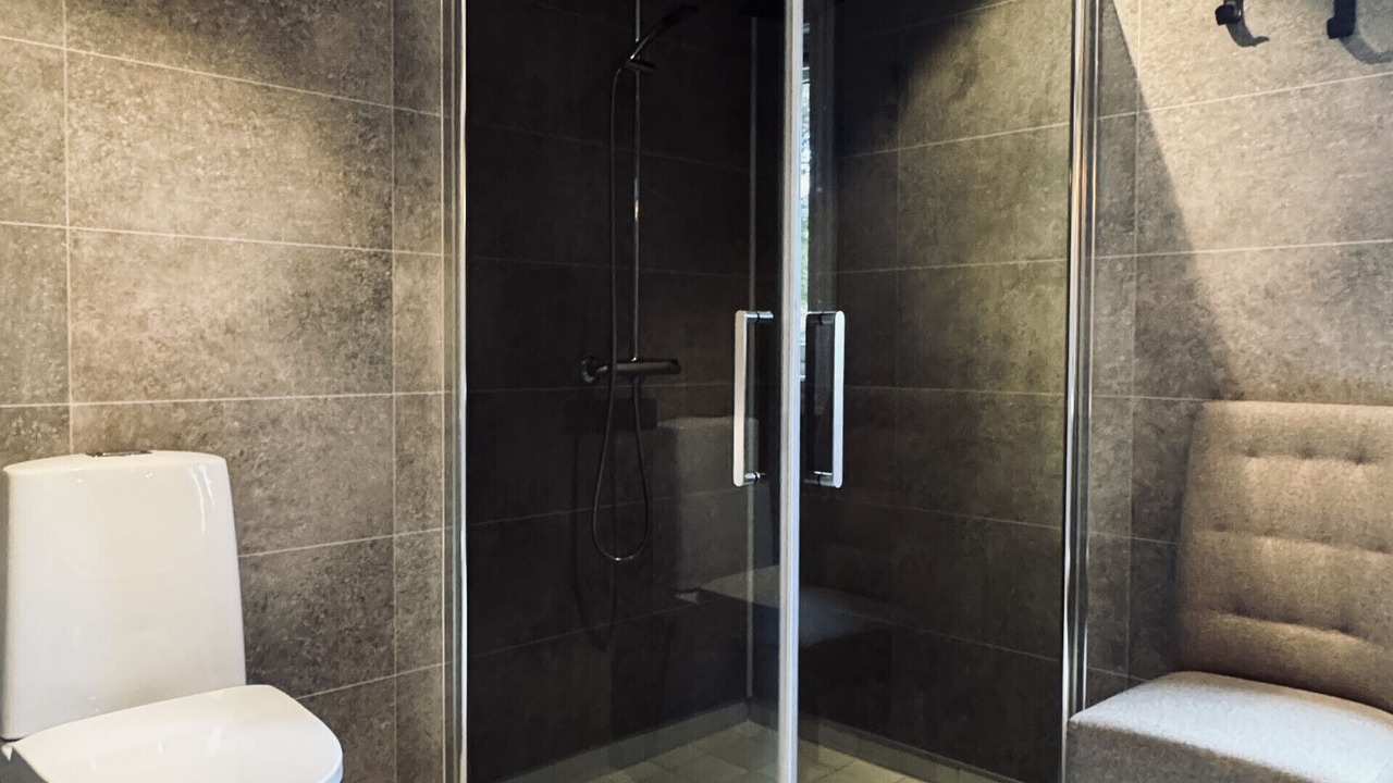 Photo of Bathroom in Kamben