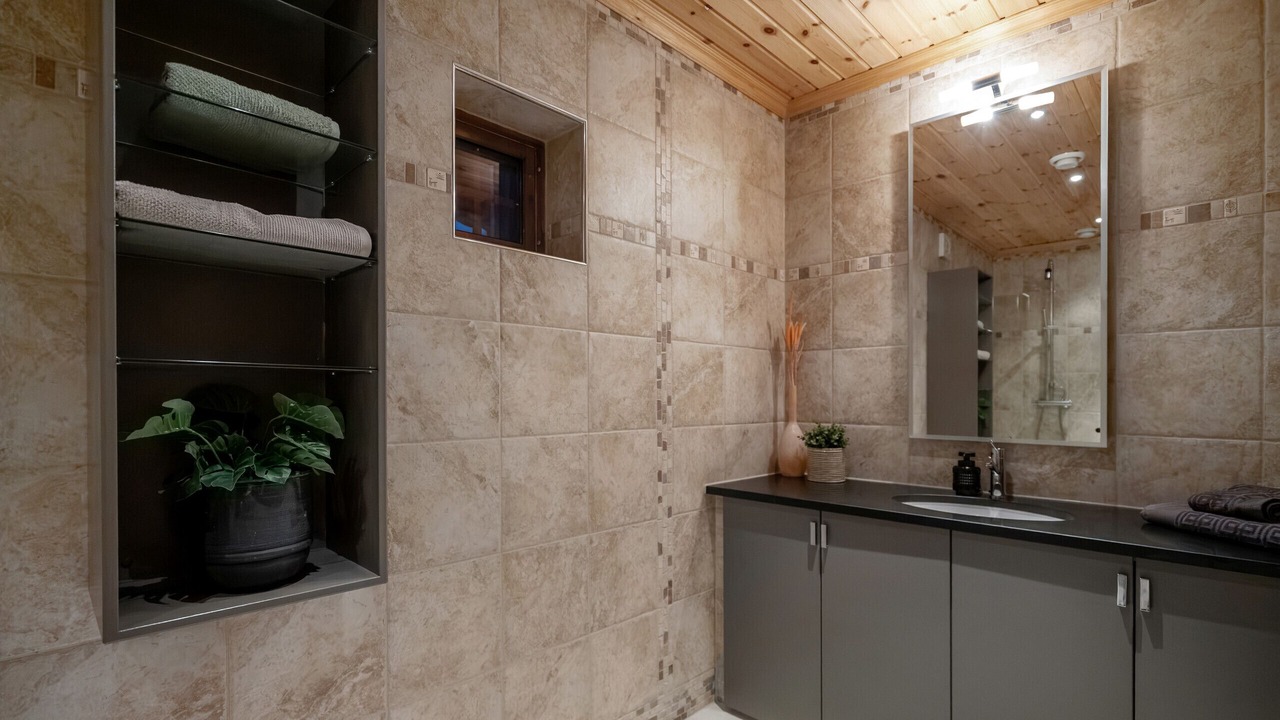 Photo of Bathroom in yer
