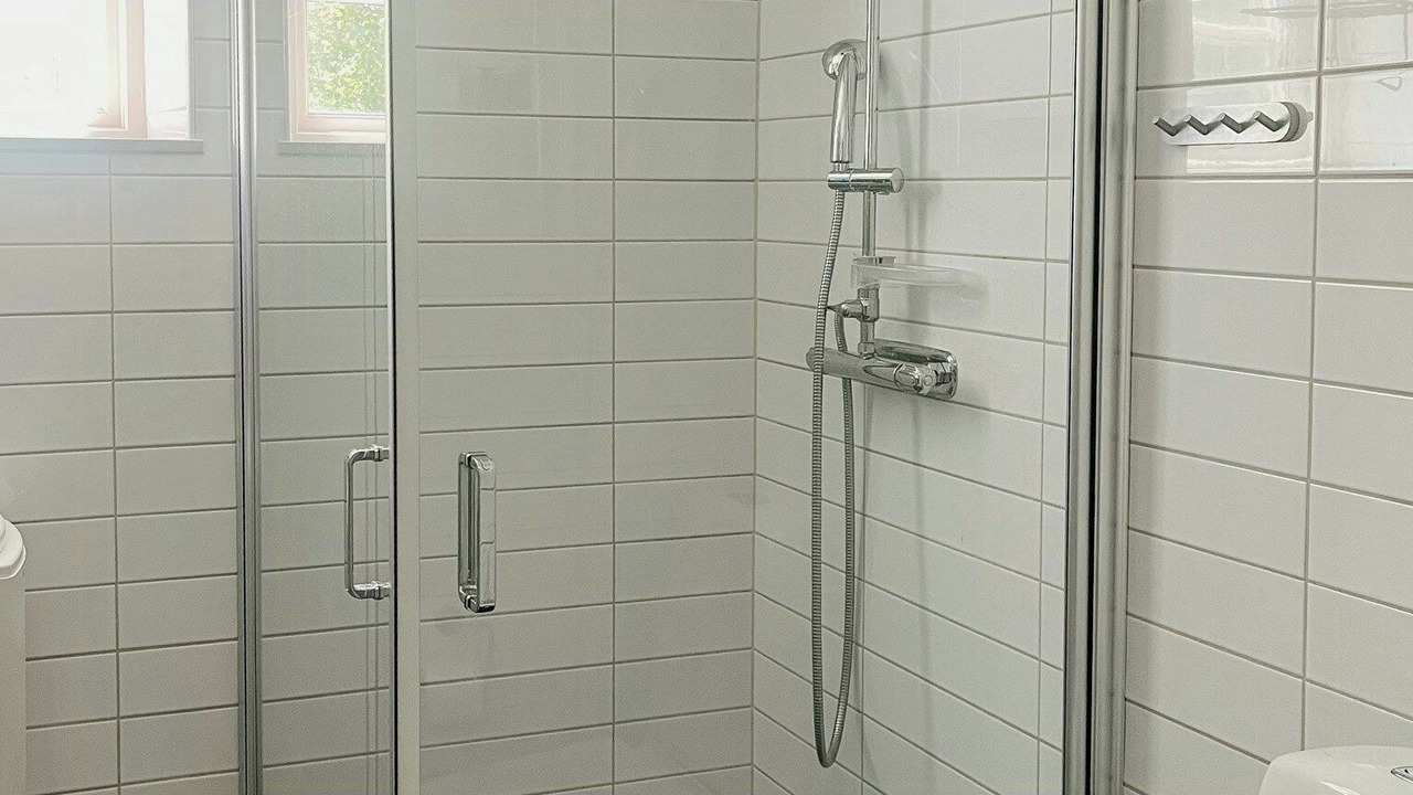 Photo of Bathroom in Klintehamn