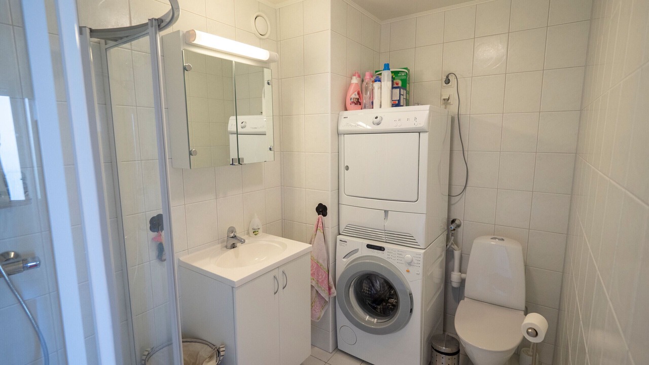 Photo of Bathroom in Henningsvaer