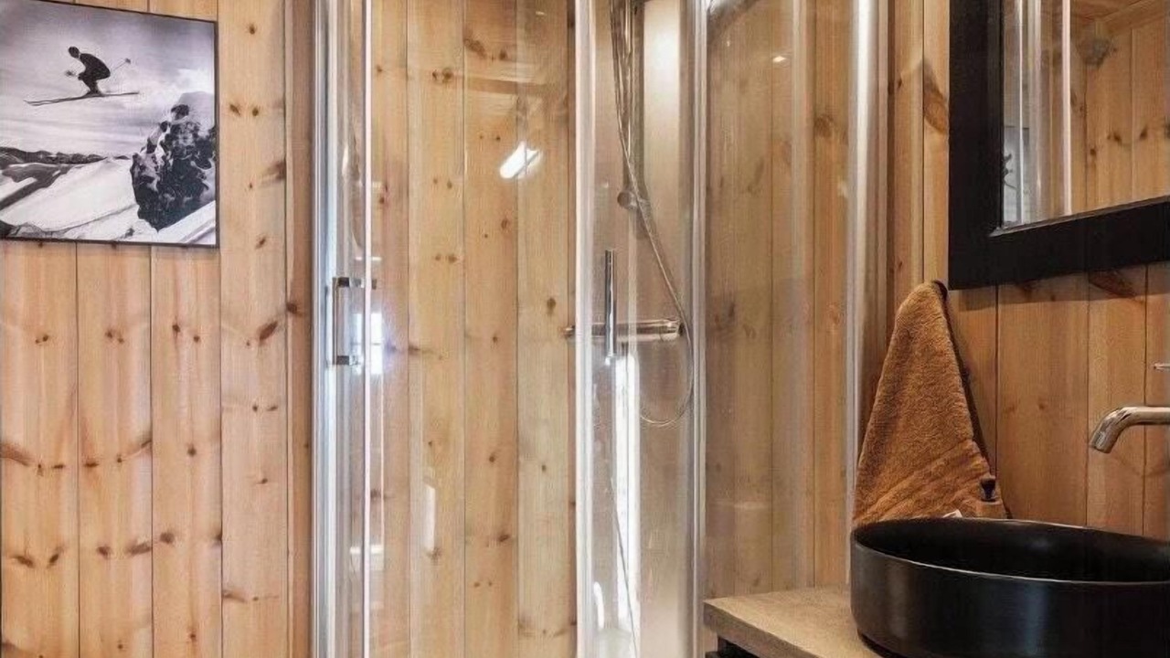 Photo of Bathroom in Rauland