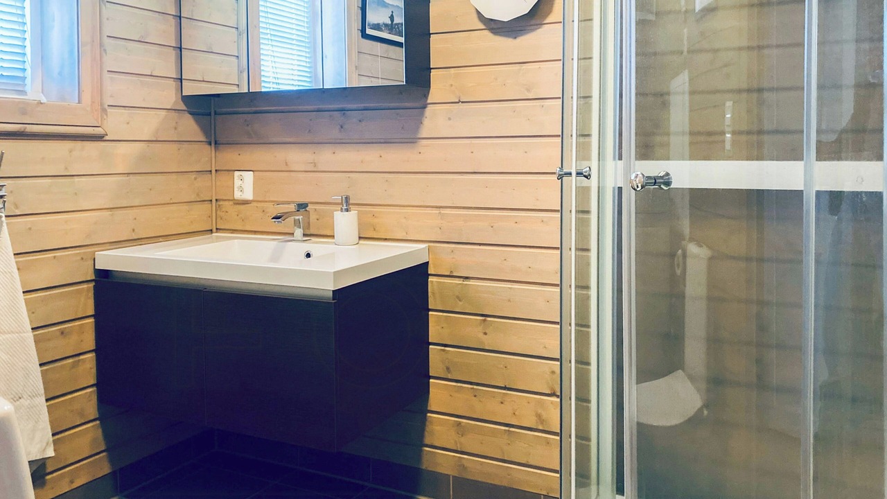 Photo of Bathroom in Kamben