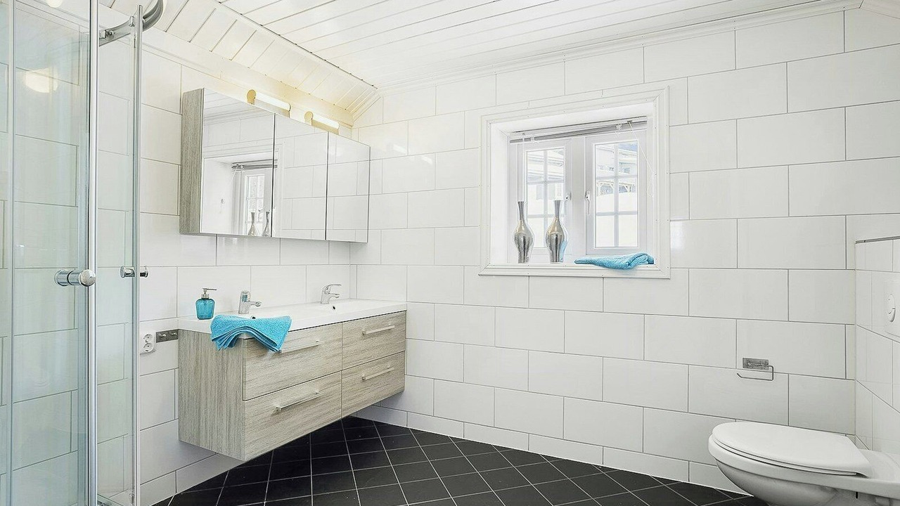 Photo of Bathroom in Rauland