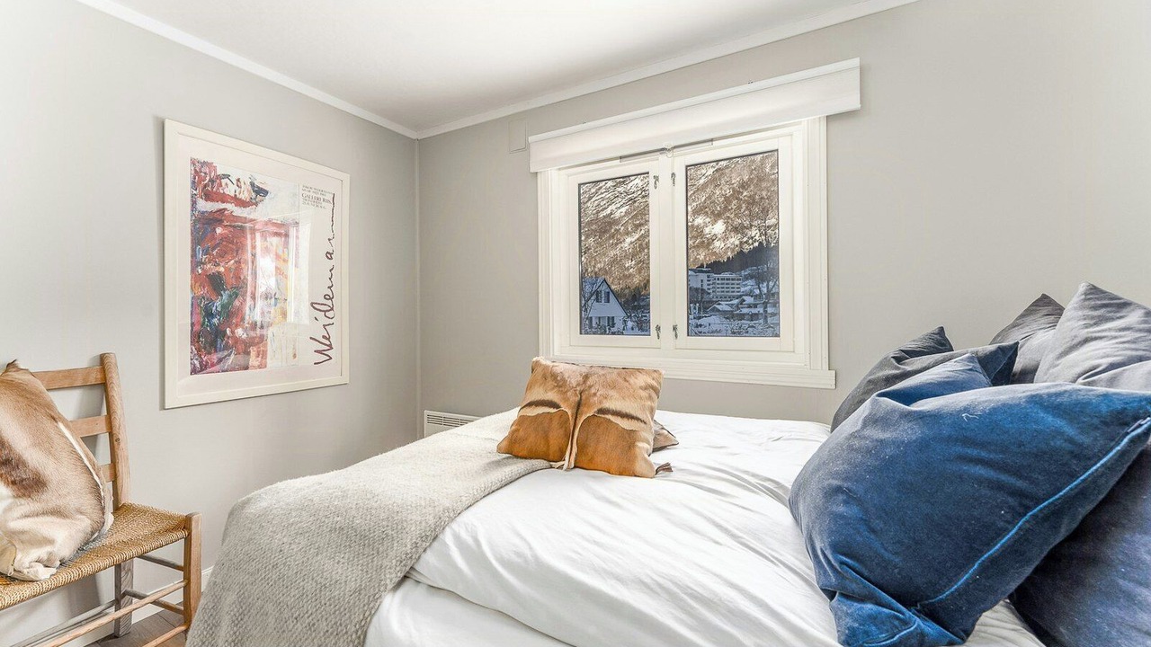 Photo of Bedroom in Loen