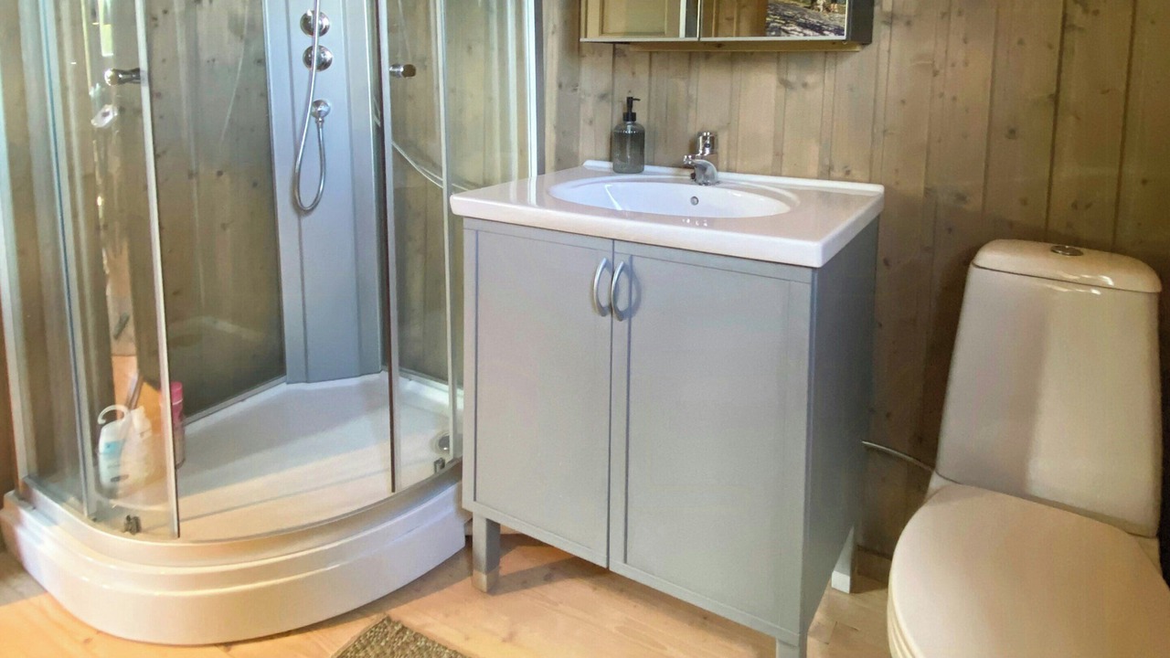 Photo of Bathroom in Aseral