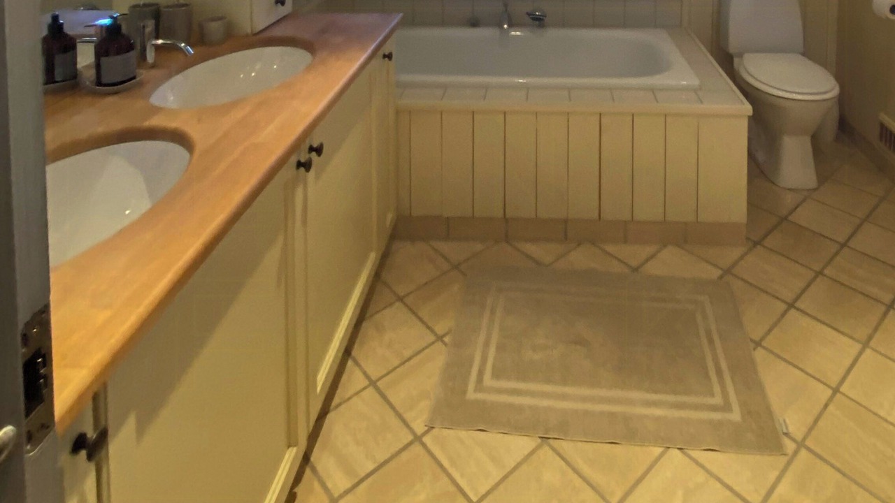 Photo of Bathroom in Gala