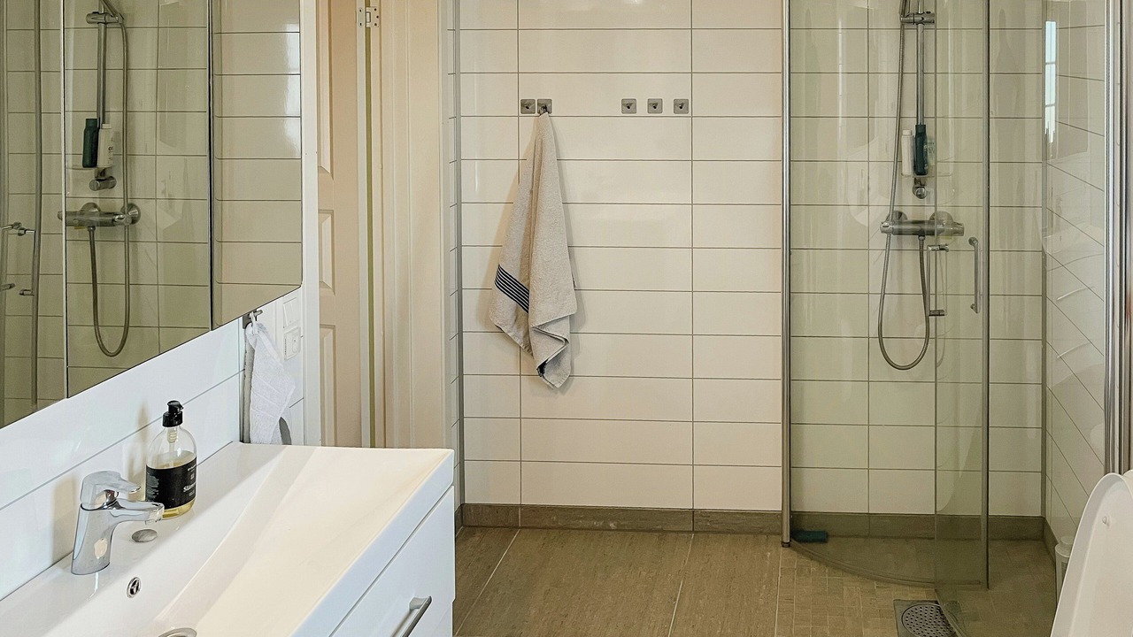 Photo of Bathroom in Fitjar