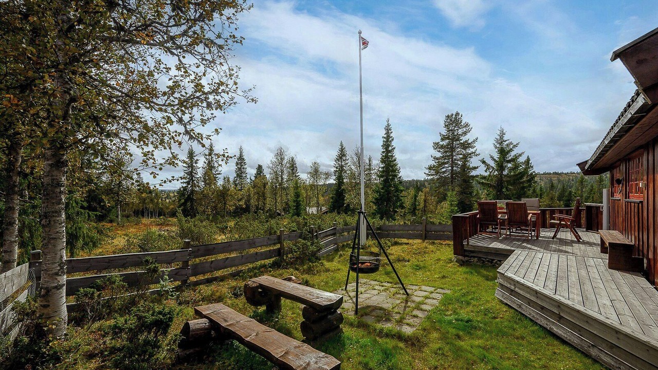 Photo of Outdoor in Oyer