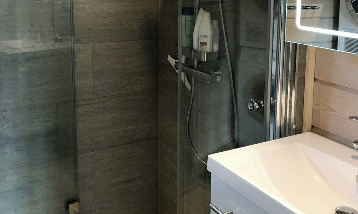 Photo of Bathroom in Fla Municipality