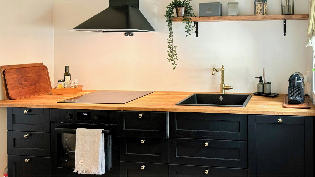 Photo of Kitchen in Hole