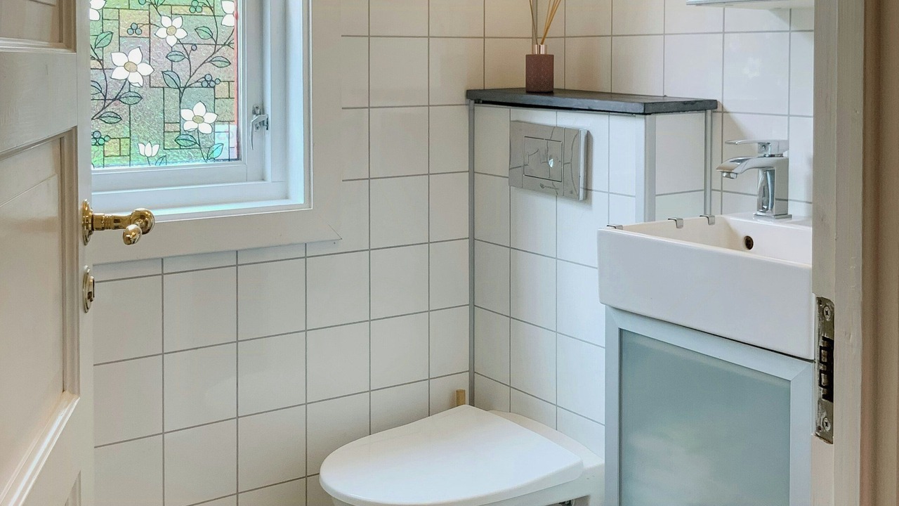 Photo of Bathroom in Mandal
