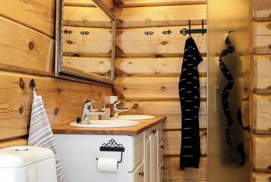 Photo of Bathroom in Kamben