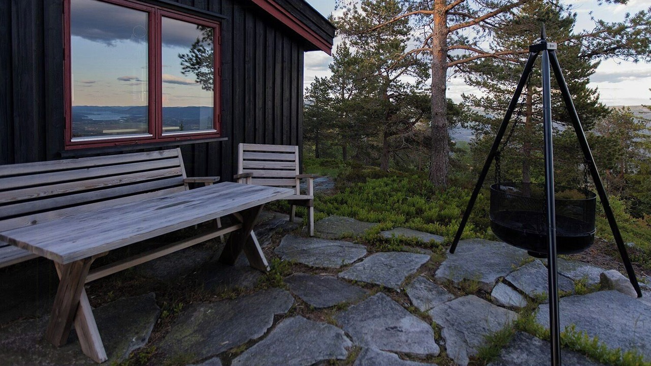 Photo of Outdoor in B