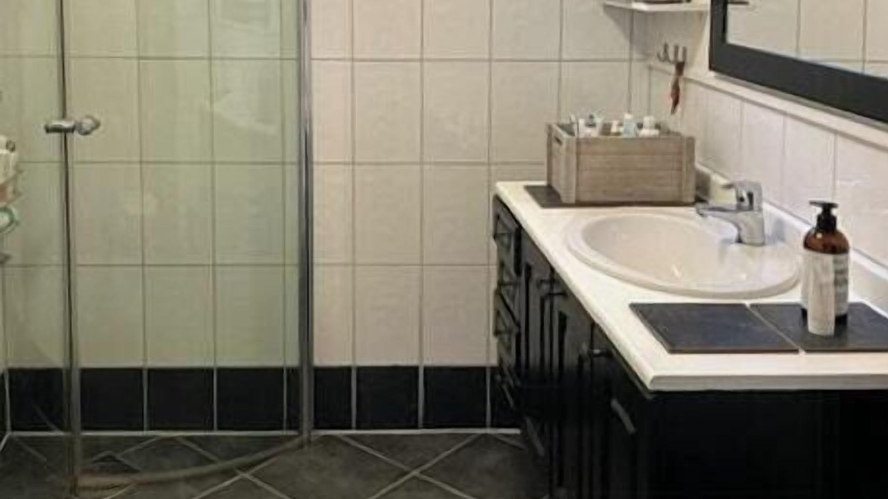 Photo of Bathroom in Gulen