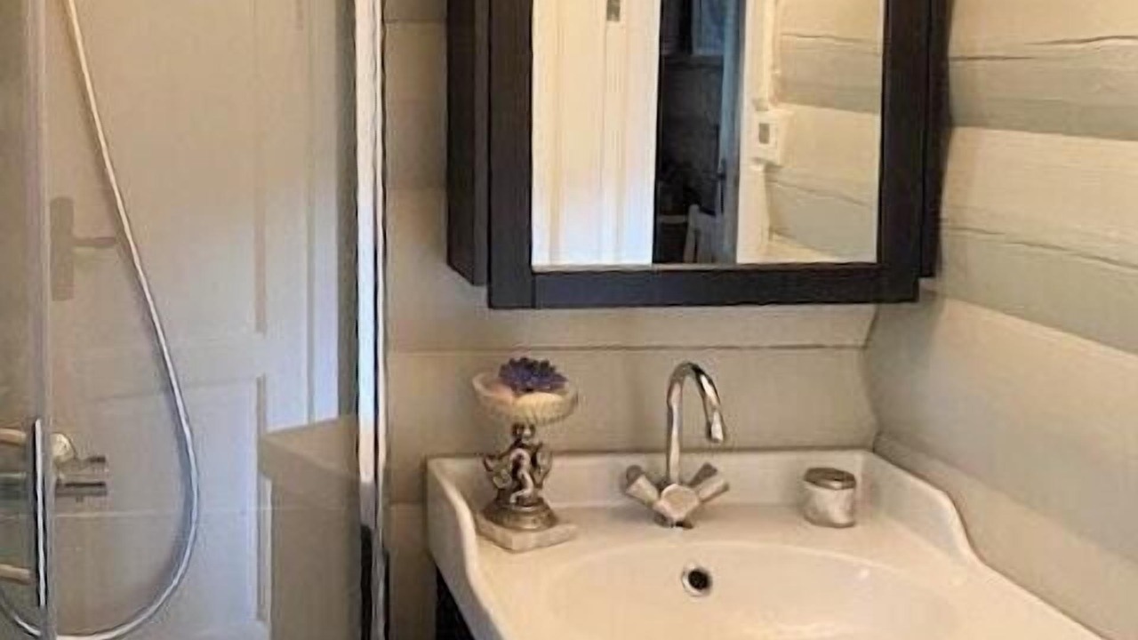 Photo of Bathroom in Rauland