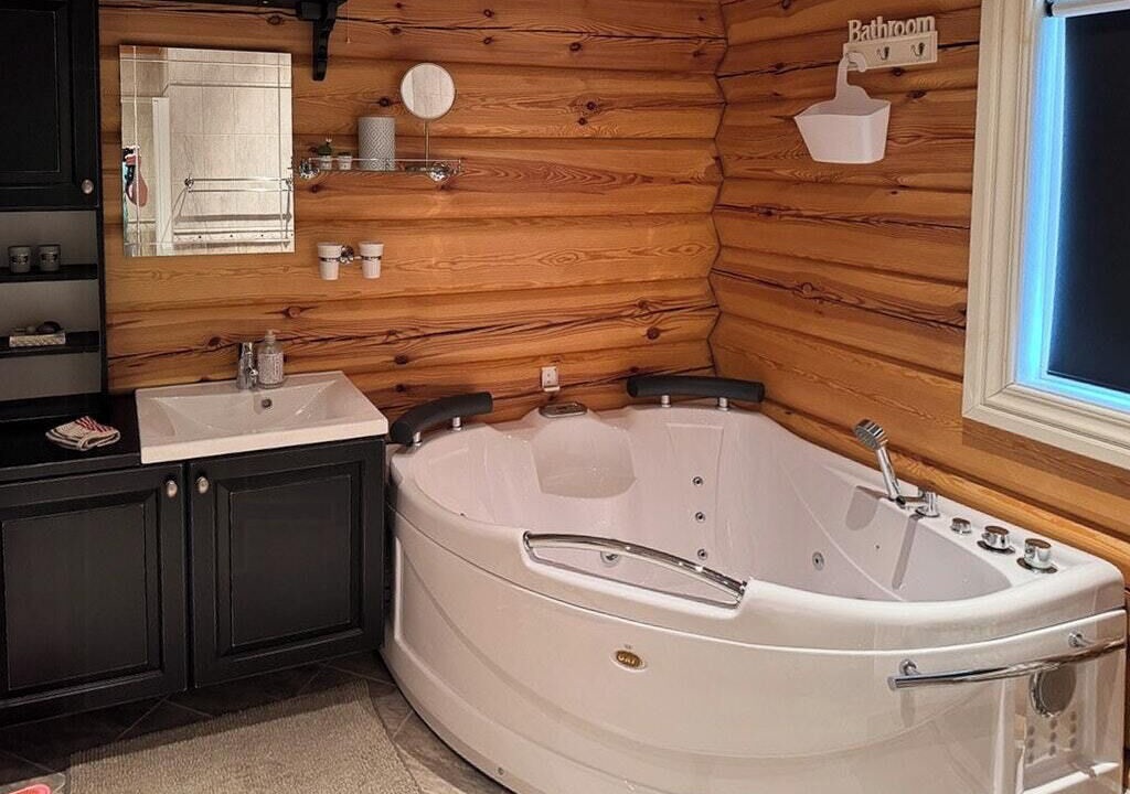 Photo of Bathroom in Rauland
