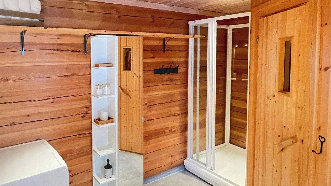 Photo of Bathroom in Rauland