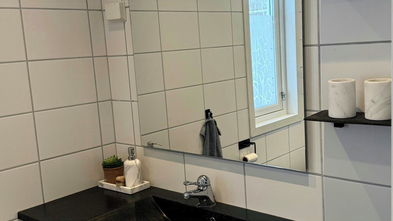Photo of Bathroom in Re Municipality