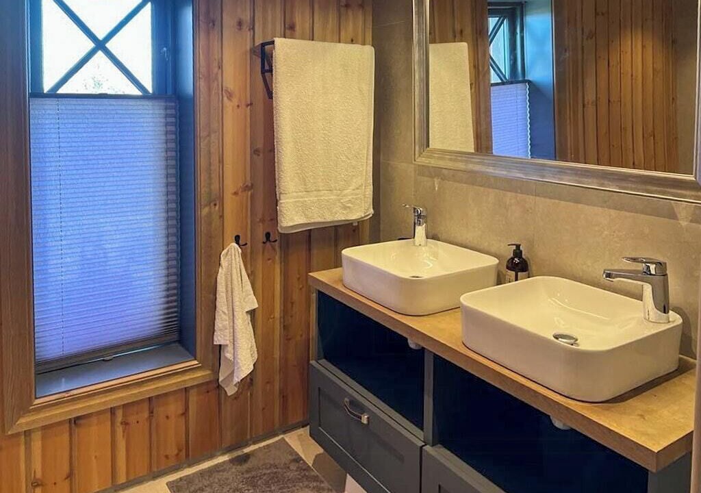 Photo of Bathroom in Al Municipality