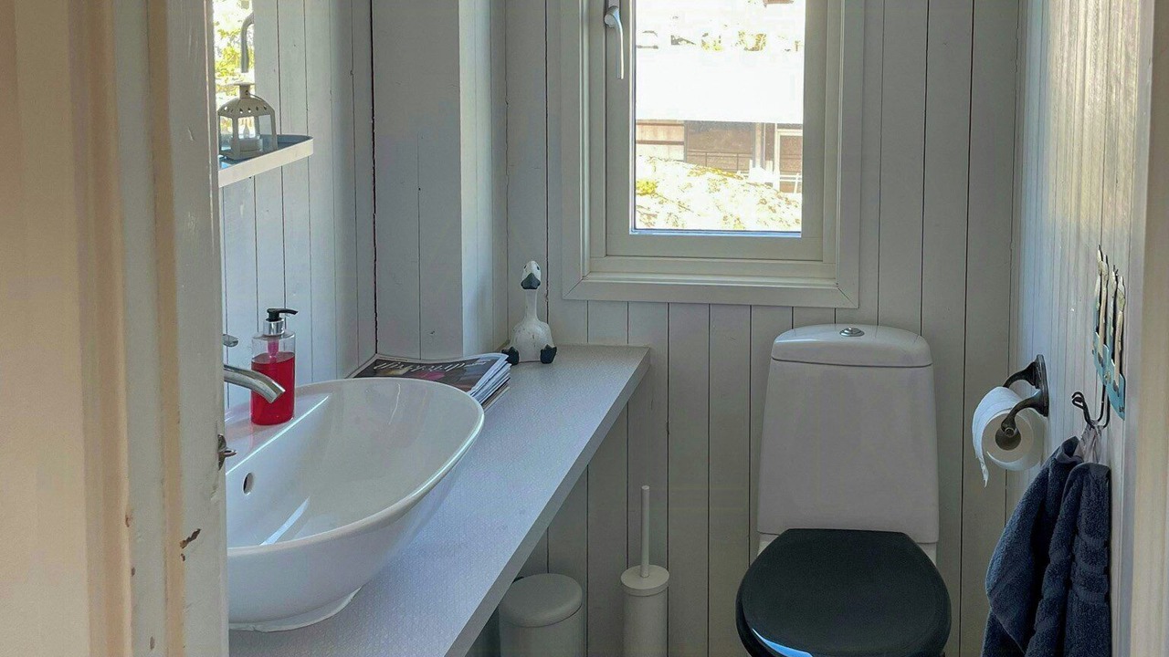 Photo of Bathroom in Ronnang