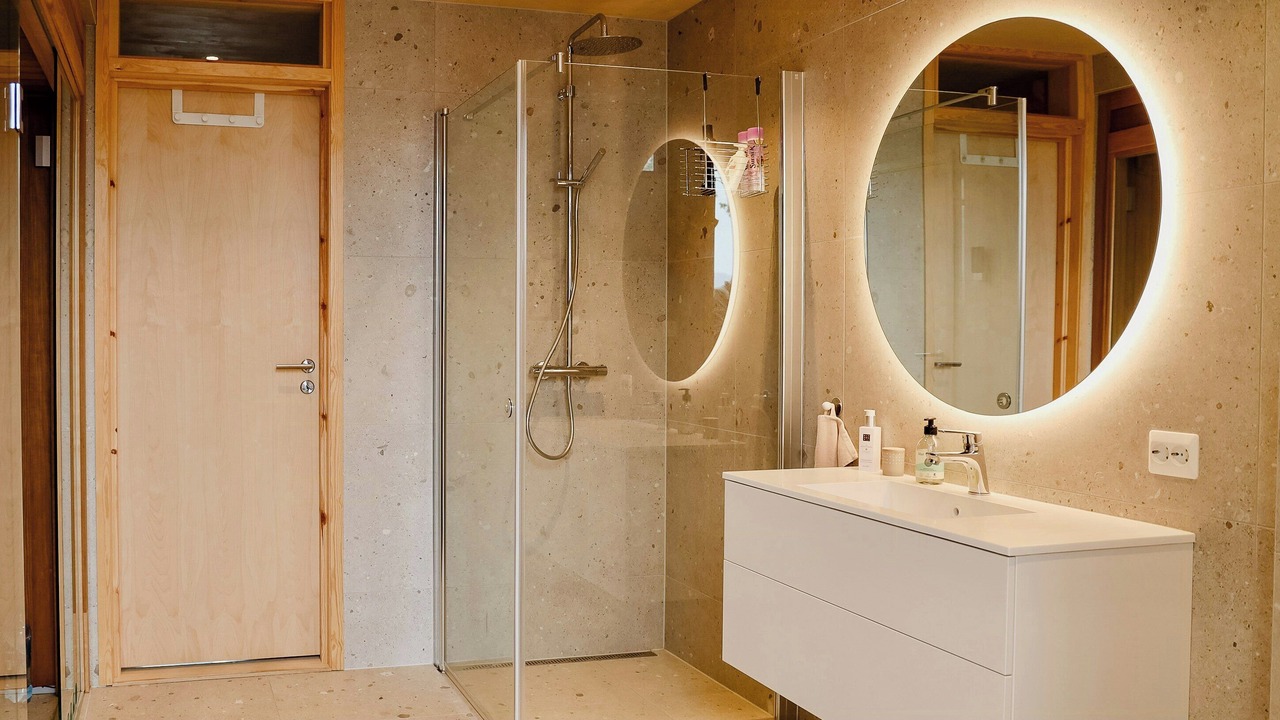 Photo of Bathroom in Hjelmeland