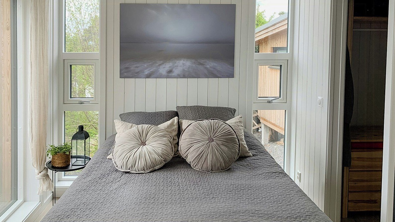 Photo of Bedroom in Moss