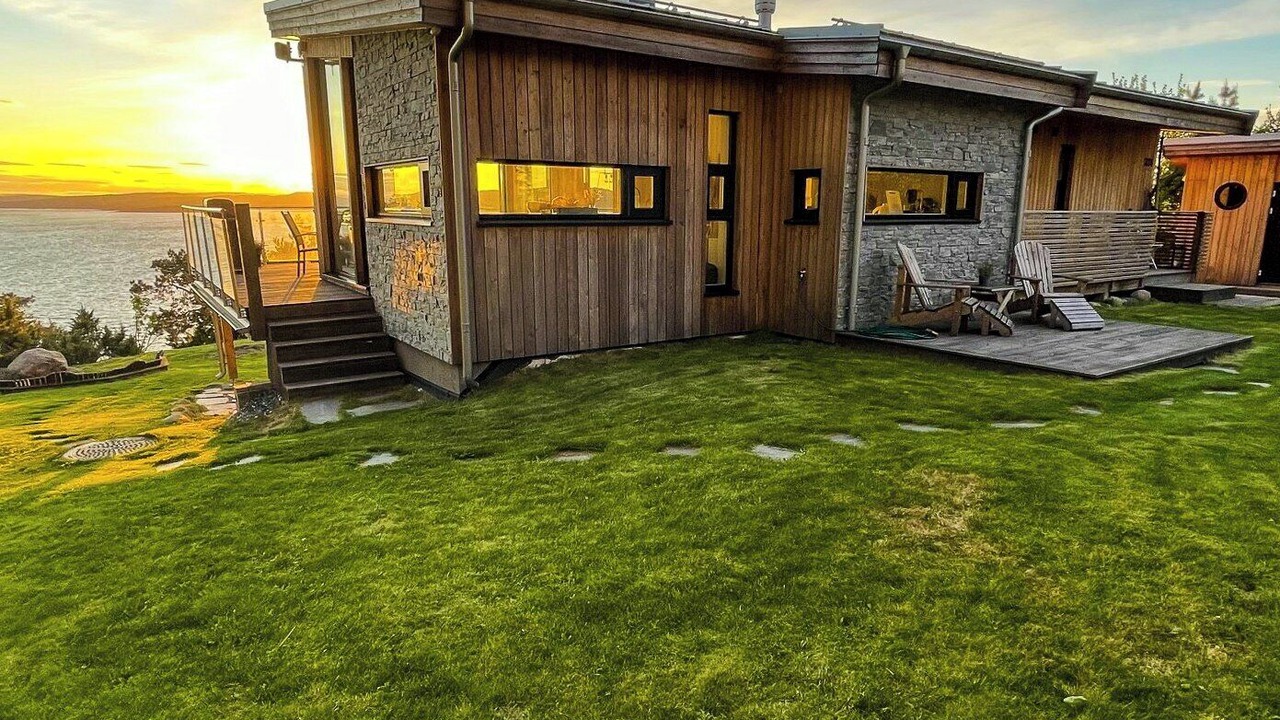 Photo of Outdoor in Moss