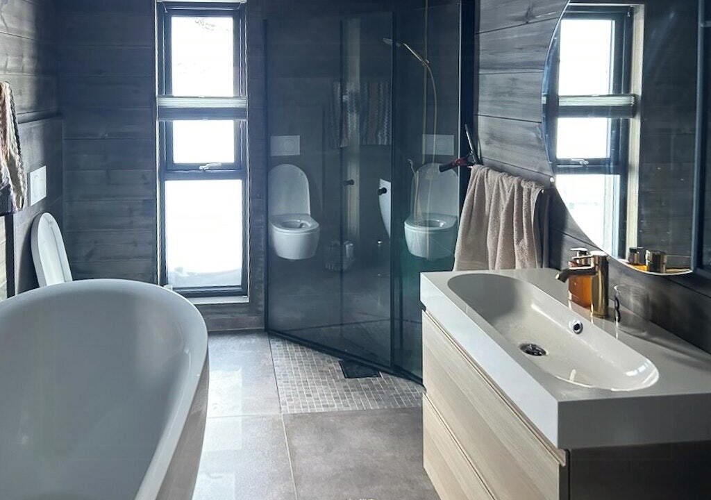 Photo of Bathroom in Rauland