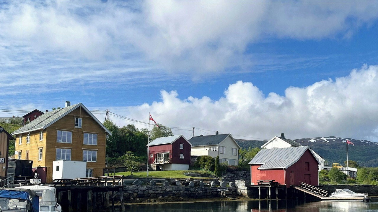 Photo of Others in Valsoyfjord